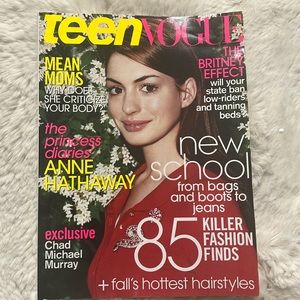 TeenVogue Anne Hathaway Aug 2004 magazine